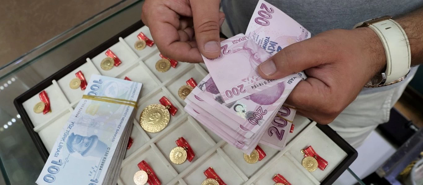 Νέο χαμηλό για την τουρκική λίρα: «Είναι αυξημένες οι γεωπολιτικές εντάσεις»